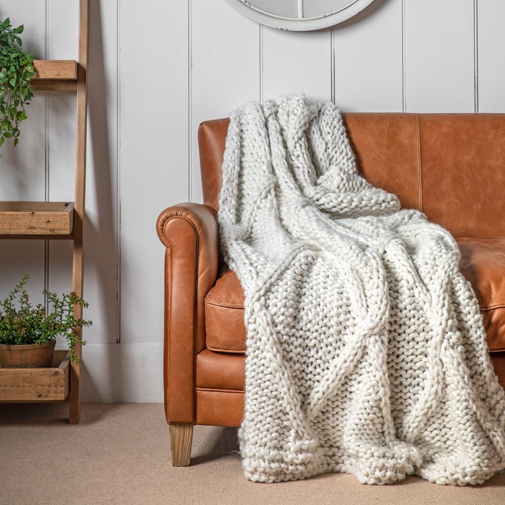 Cable Knit Diamond Kilburn & Scott Throw in Cream